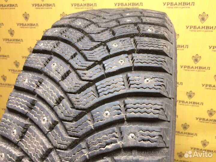 Michelin X-Ice North XIN2 215/50 R17 95T