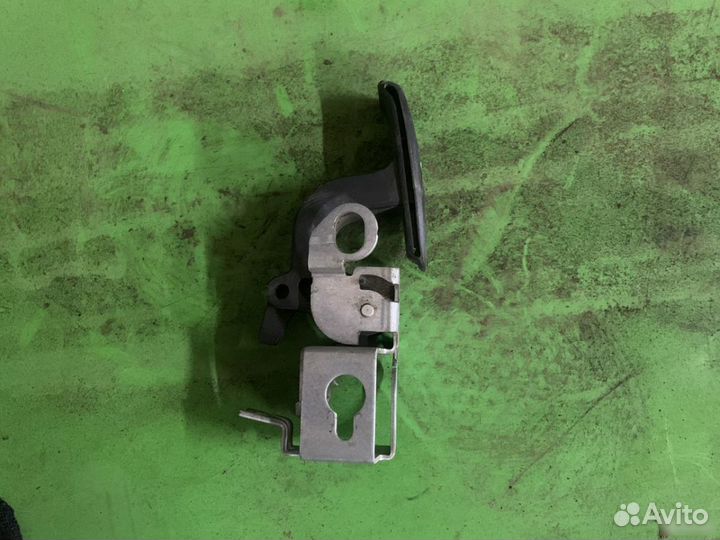 Ручка открывания багажника Honda Civic 4D 2006-201