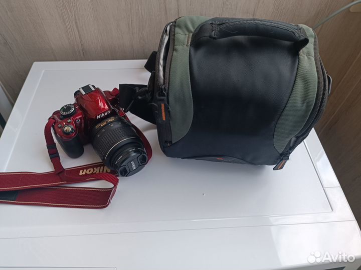 Зеркальный фотоаппарат Nikon 3100