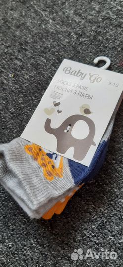 Новые носки для малыша