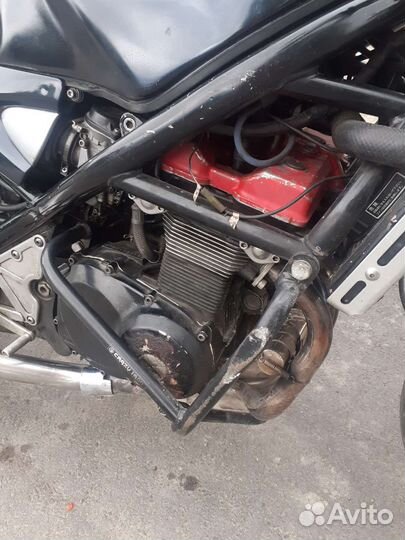 Suzuki bandit 400