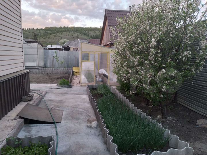 Дом 58 м² на участке 5 сот.