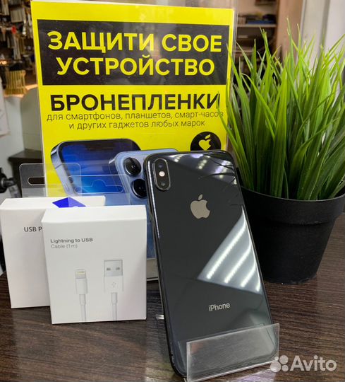iPhone X, 64 ГБ