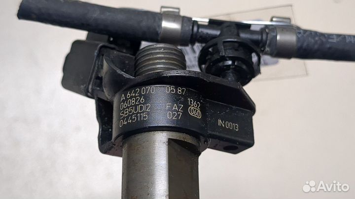 Форсунка топливная Mercedes E W211