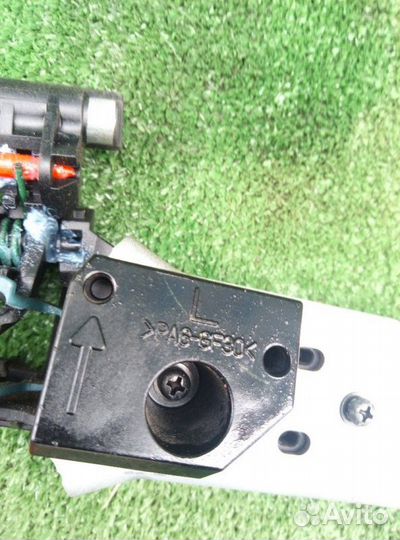 Механизм ручки двери задний левый Toyota Crown