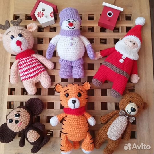 Новогодние вязаные игрушки