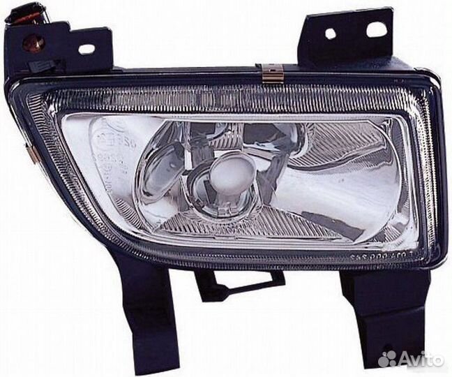 Противотуманная фара правая Mazda Premacy
