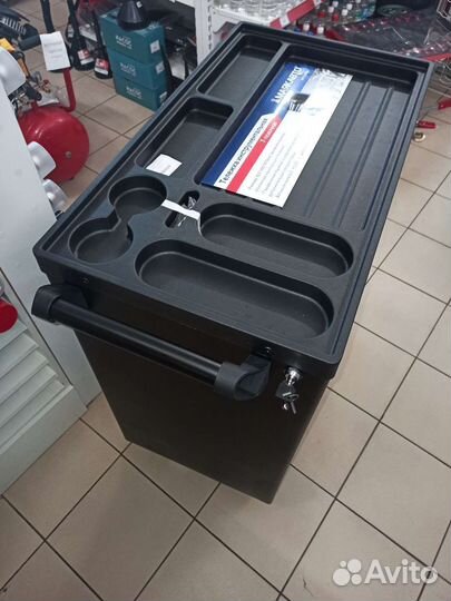 Тележка инструментальная 7-полочная