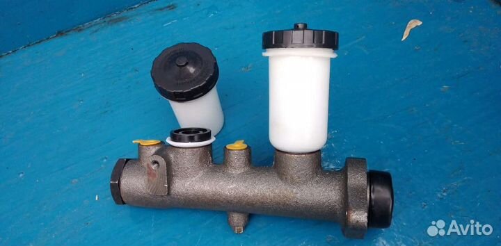 Главный тормозной цилиндр УАЗ 469 452