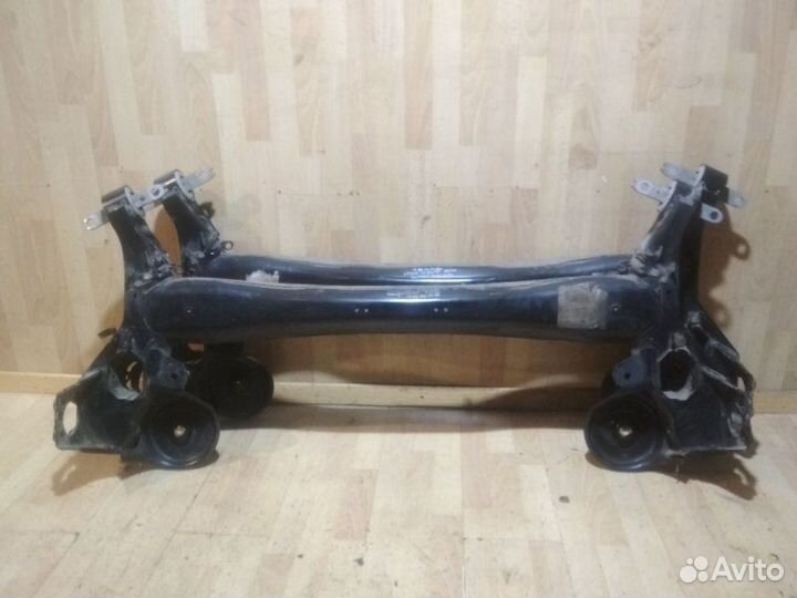 Балка задняя Peugeot
