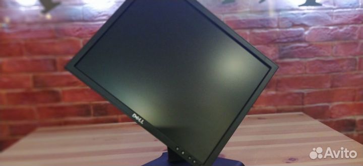 Монитор Dell