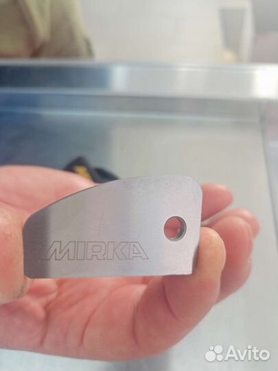 Нож (каттер) для удаления дефектов на лаке mirka