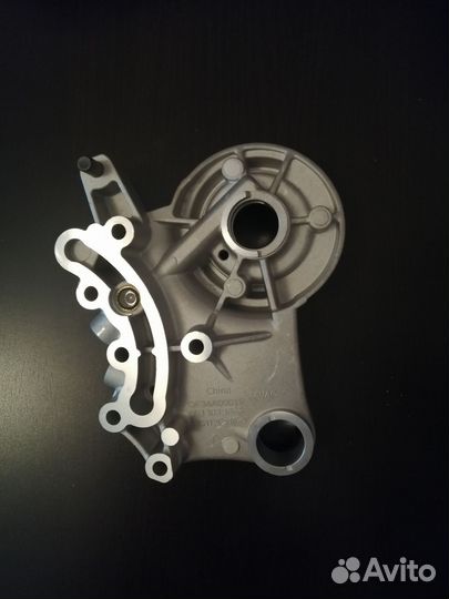 Крышка мотора задняя skoda octavia