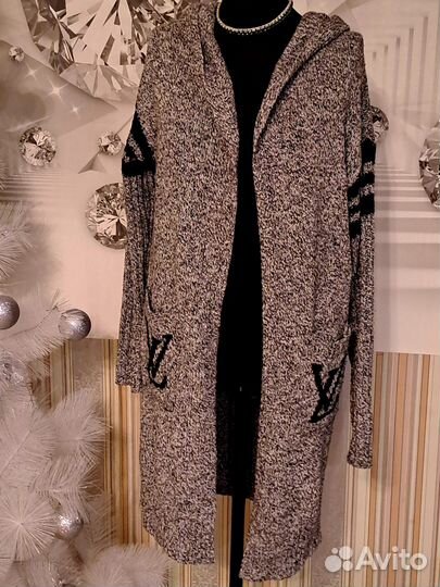 Кардиган вязаный 50р