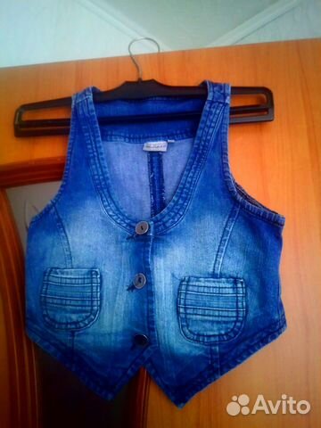 Джинсовая жилетка для мальчика