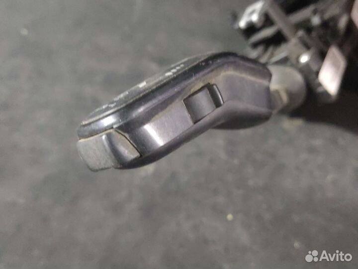 Переключатель подрулевой в сборе Skoda Octavia a7