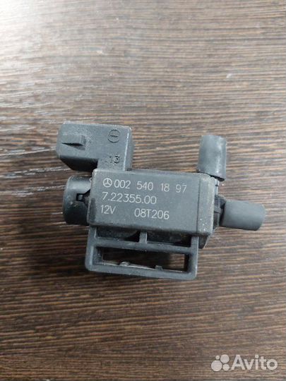 Клапан электромагнитный Mercedes E 210