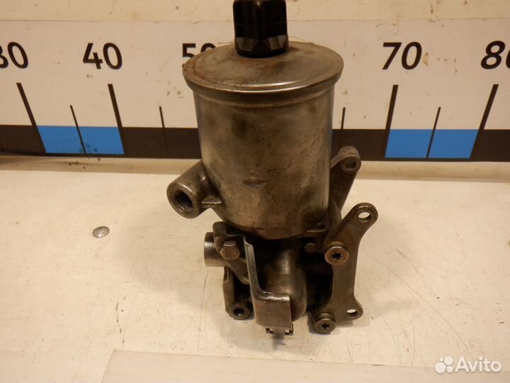 Насос гур Mercedes A2104660501