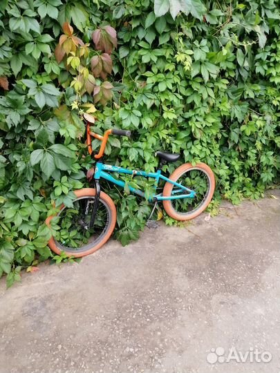 Трюковой велосипед BMX