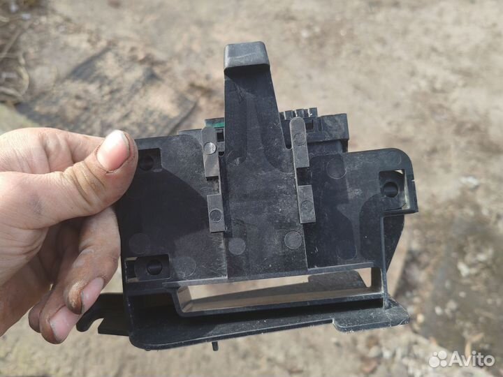 Блок управления парктроником Opel Astra 22810361