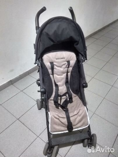 Коляска Макларен. Есть зонтик