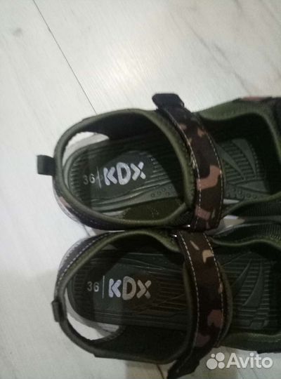 Сандали новые 36рр