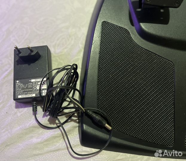 Руль logitech momo racing