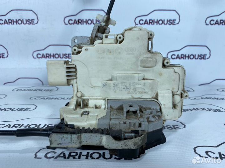 Замок двери задний левый Volkswagen Touareg NF