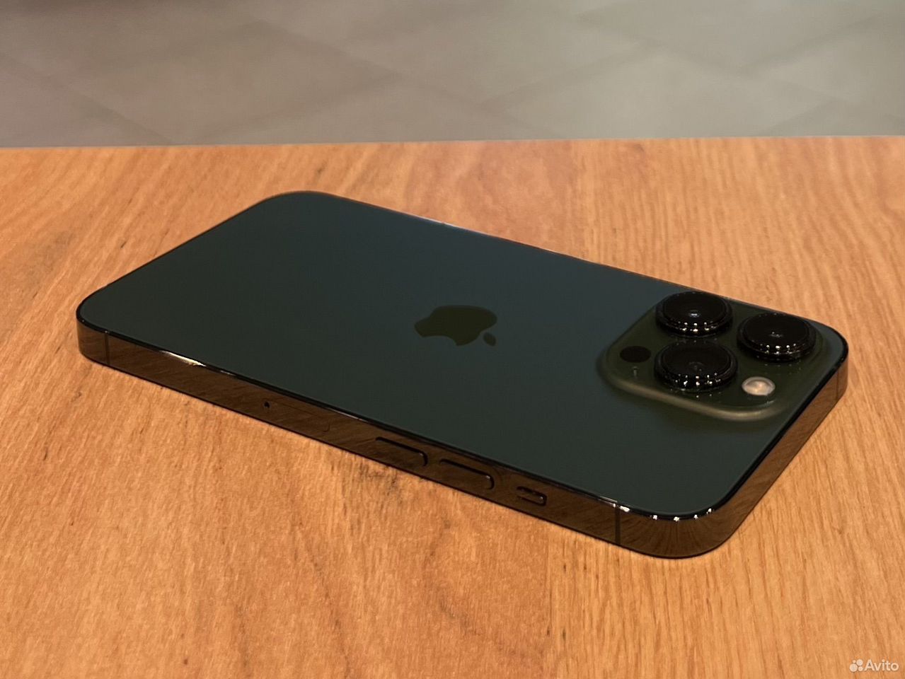 iPhone 13 Pro, 256 ГБ, SIM + eSIM