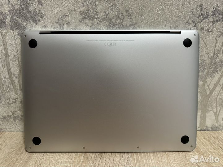 Apple MacBook Pro 13