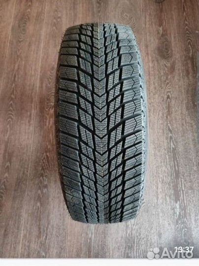 Nexen Winguard Ice Plus 205/65 R15