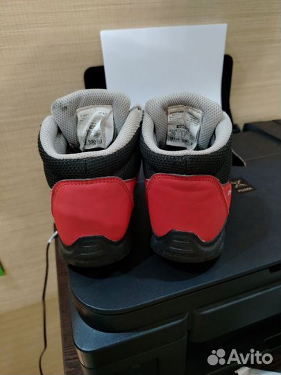 Демисезонные ботинки/высокие кроссовки