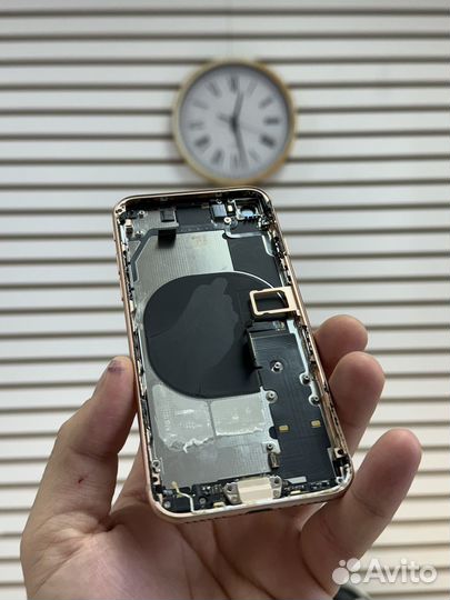 Оригинальный корпус iPhone 8 Золотой