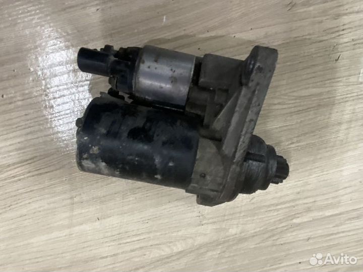 Стартер Volkswagen Polo MK5 с2009-2020 Поло