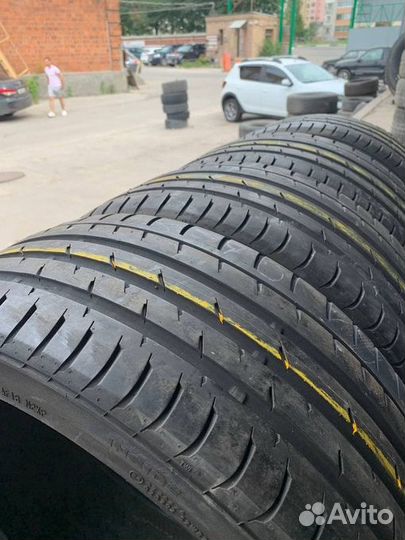 Continental ContiSportContact 3 235/40 R19 92W