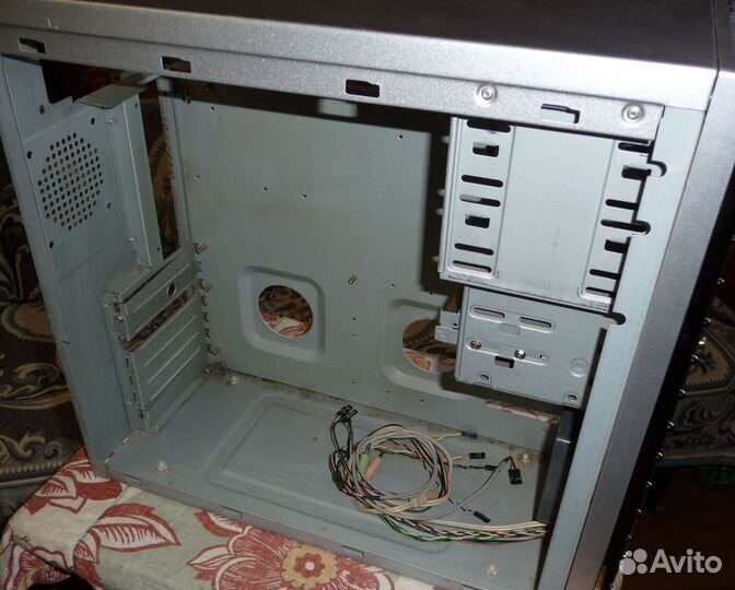Корпуса для компьютера ATX, microATX