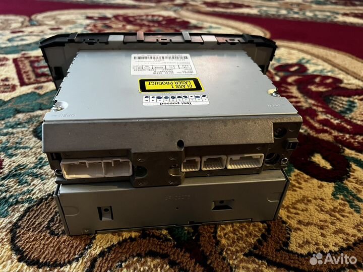 Оригинальная штатная магнитола тойота авенсис 2008