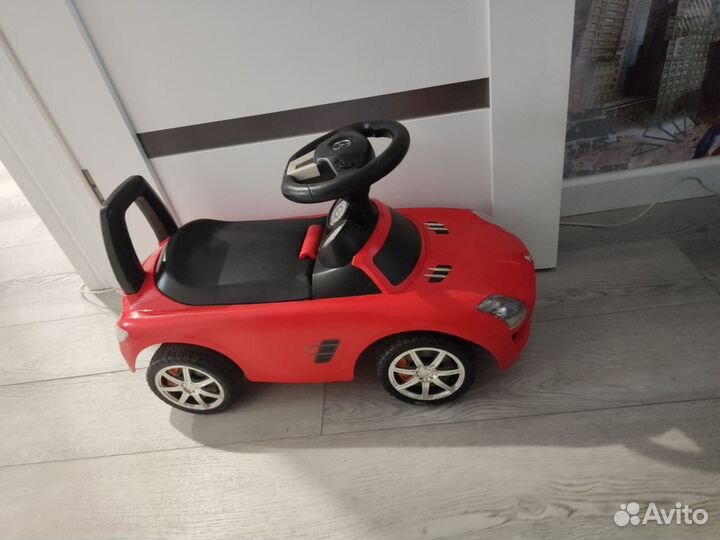 Машинка-каталка