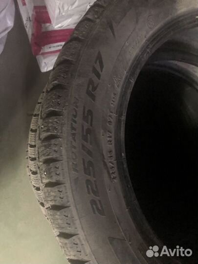 Pirelli Ice Zero 225/55 R17