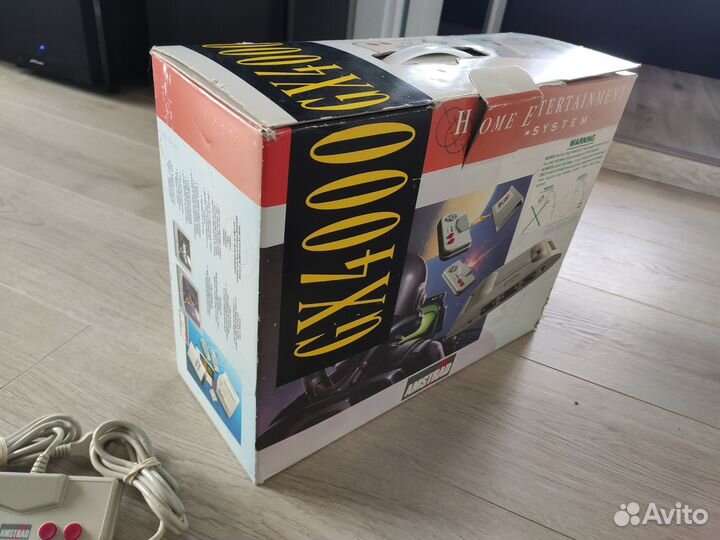 Игровая приставка Amstrad GX4000 PAL, начало 90х
