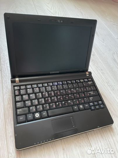 Нетбук samsung np-nc10