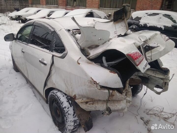 Привод передний правый Nissan Almera G15