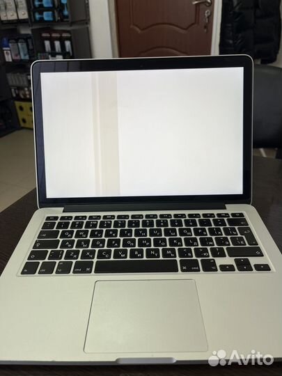 Ноутбук Apple MacBook Pro 13