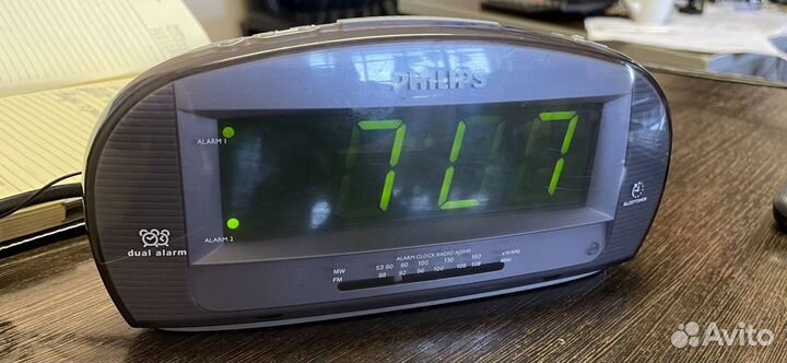 Часы радио Philips