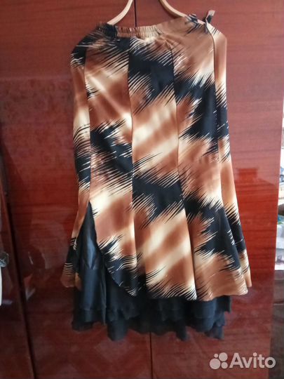 Женский костюм летний для праздников