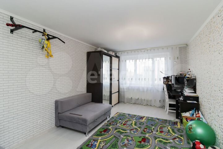 3-к. квартира, 90 м², 10/14 эт.