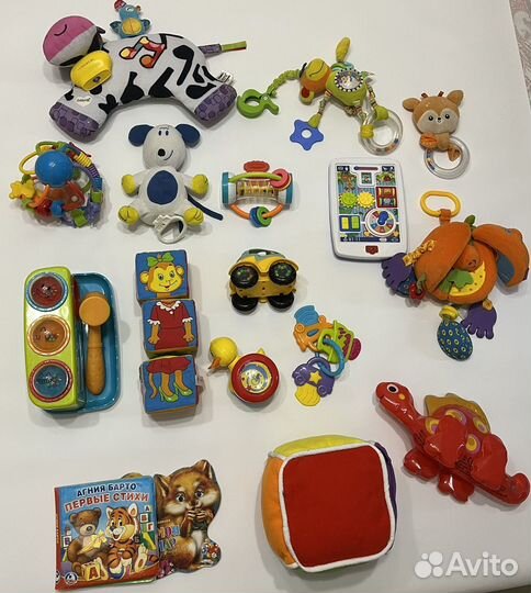 Развивающие игрушки пакетом