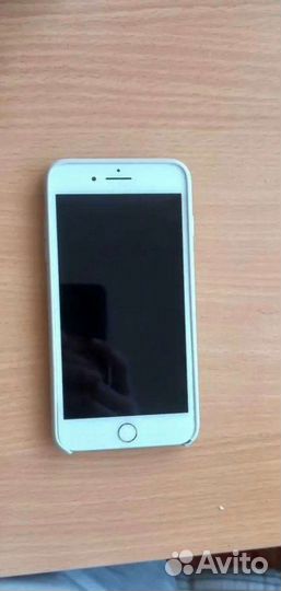 iPhone 8 Plus, 64 ГБ