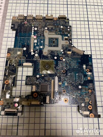 Материнская плата Lenovo P585 G585 LA-8611p