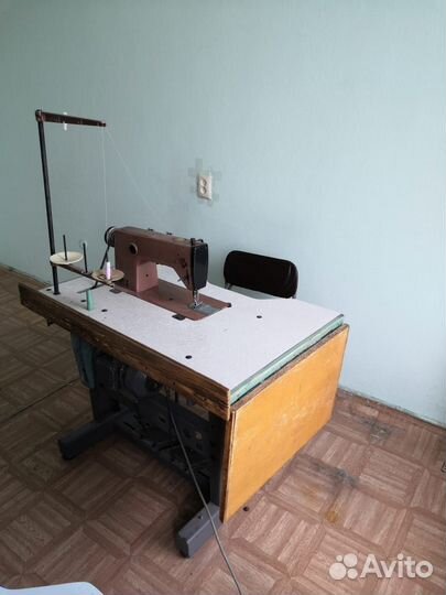 Швейная машина 1022 м бу электрическая